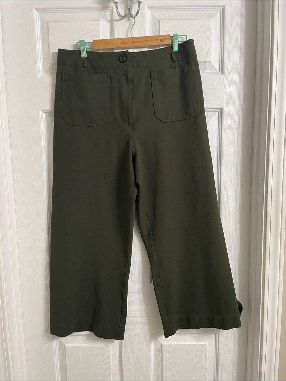 Quince Ultra stretch Ponte Cropped Wide Leg Olive 16